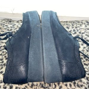 Clarks wallabees-size 9 1/2-